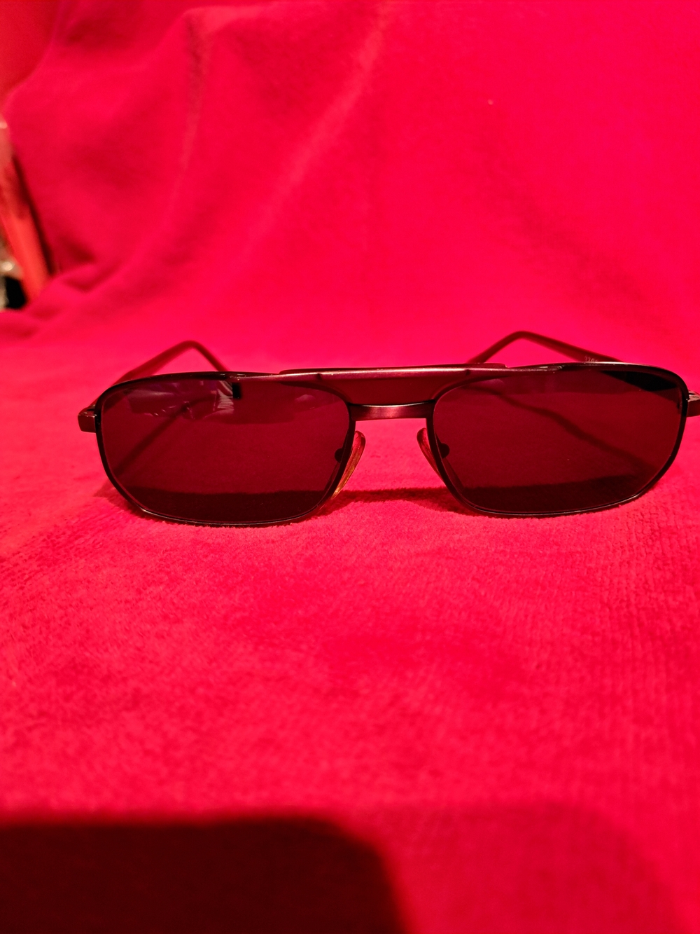 Slim Rectangular Metal Sunglasses in Black